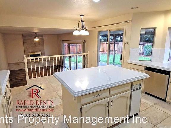 3rd image of 9033 N Camden Dr