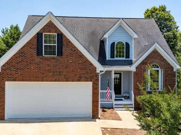 176 Arbor Hills Trl, Talking Rock, GA 30175