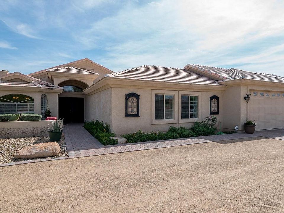 1st image of 6735 W Calle Lejos