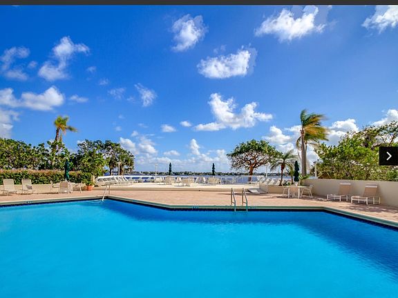 2nd image of 5600 N Flagler Dr #1