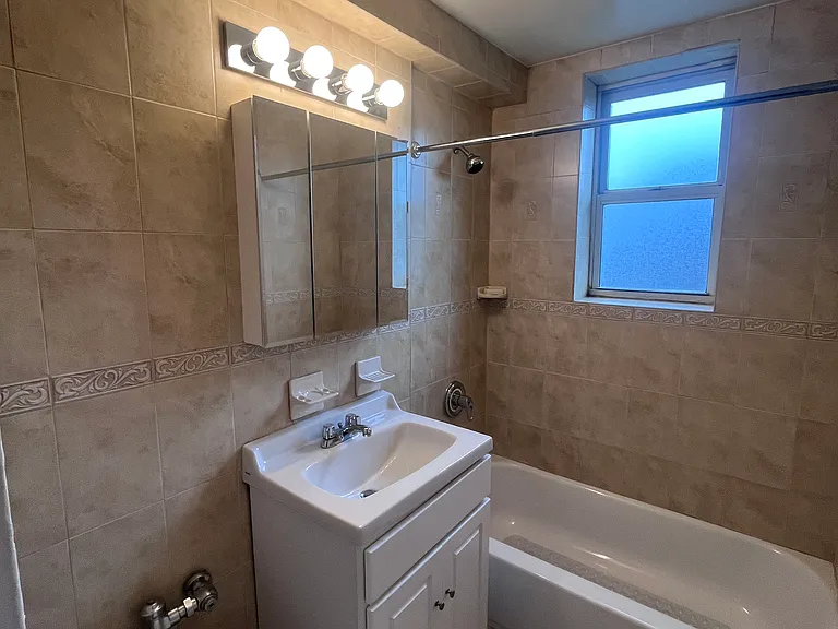 2078 Cropsey Ave #3C — Photo 6