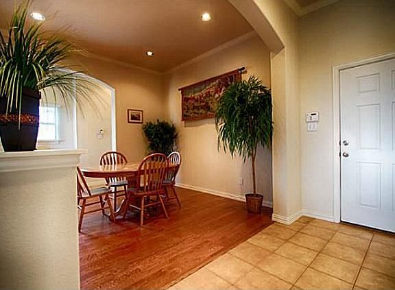 3rd image of 10844 Owl Creek Dr