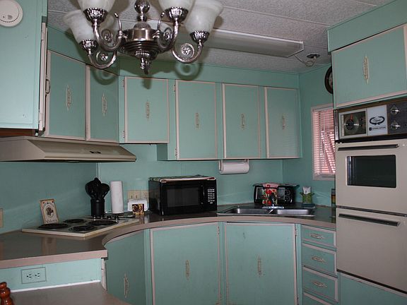 3rd image of 334 N Stardust Ln