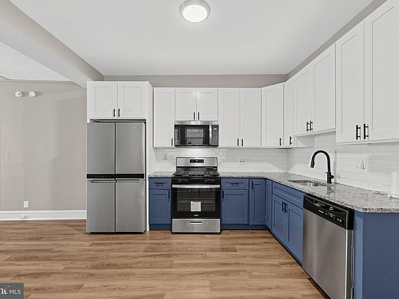 4th image of 1018 Fillmore St