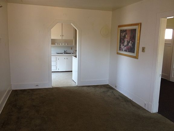 3rd image of 3614 Tacoma Ave S Unit A/b