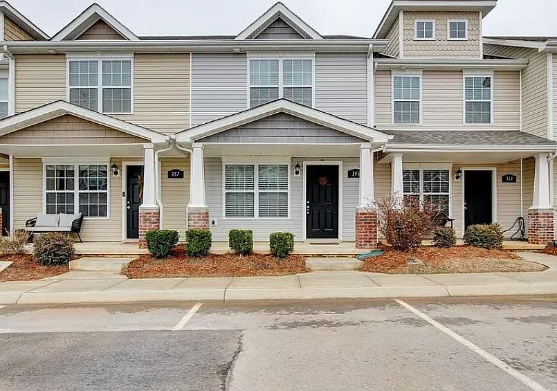 1st image of 359 Sam Houston Cir #1