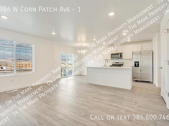 4th image of 3986 W Corn Patch Ave #1