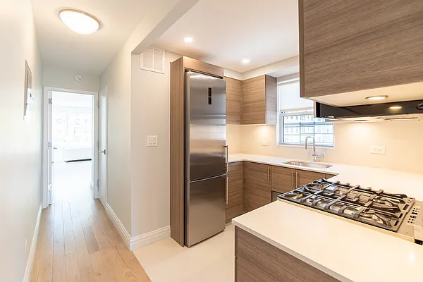 Rented by Stonehenge NYC LLC | media 2