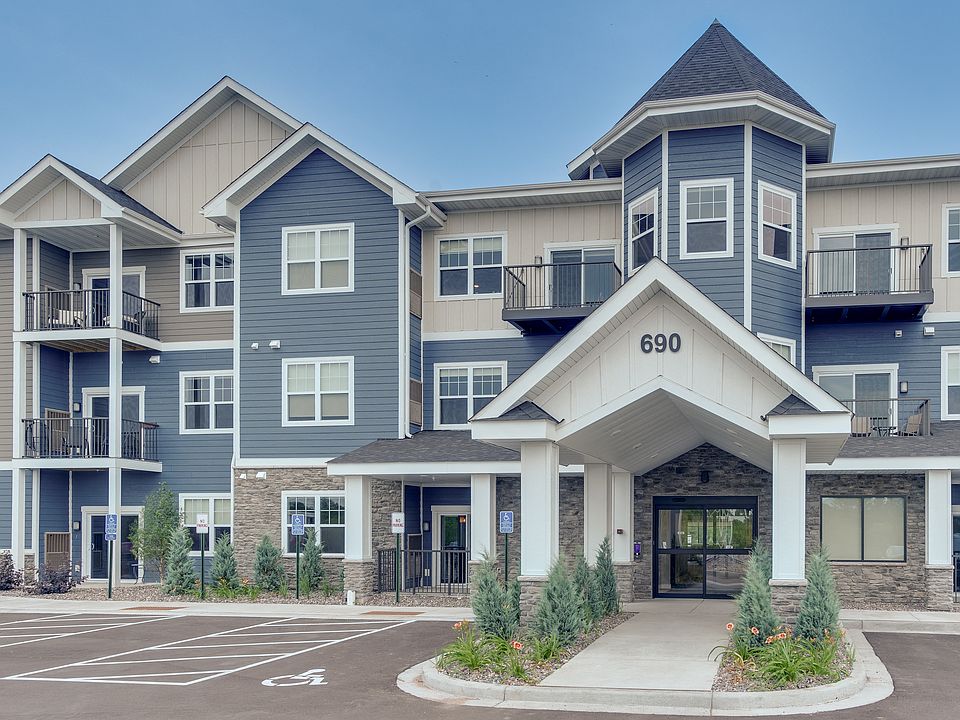Bella Rose Apartments Building