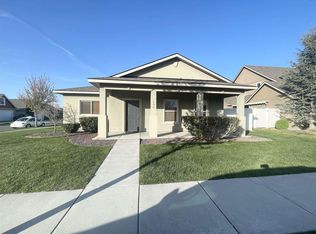 1504 Meriwether Ave, Richland, WA 99352