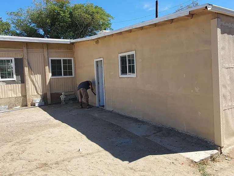52291 Date Ave — Photo 2