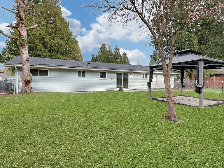 1625 Alder St SE — Photo 19