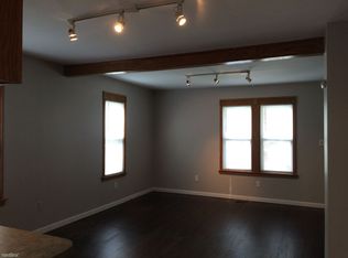 636 Stratford Rd, Ferndale, MI 48220