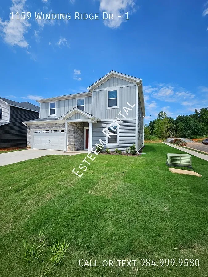 5 bed, 2674 sqft, $2,595 — Photo 2