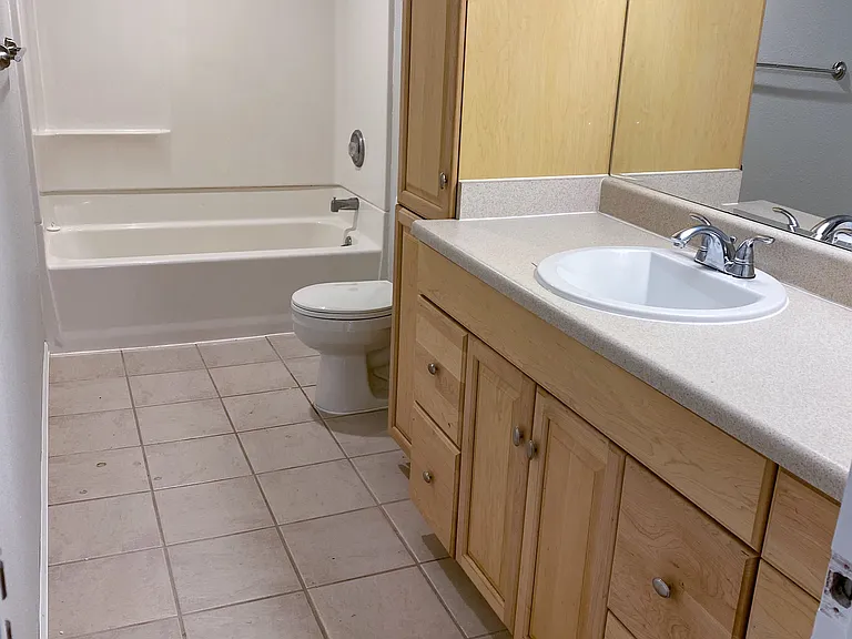809 Marshall Dr — Photo 15