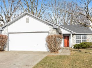 1713 Park Hurst Dr, Indianapolis, IN 46229