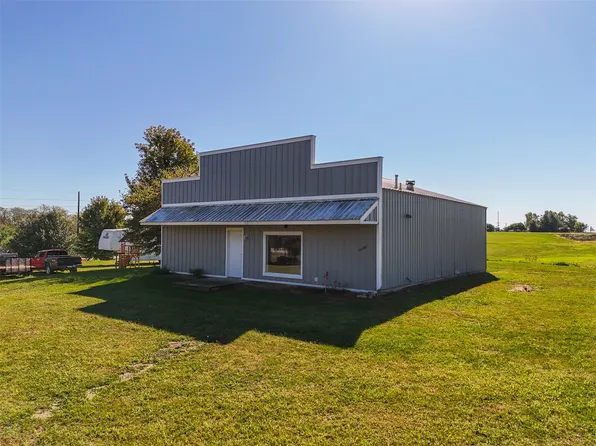 7886 Polk Trl, Indianola, IA 50125