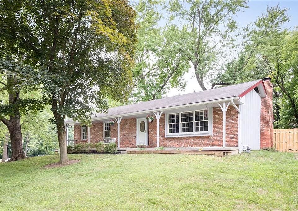 1st image of 600 Wood Ct