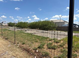 9310 Albany Dr, Laredo, TX 78045