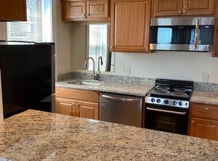 828 Massachusetts Ave #2S, Cambridge, MA 02139