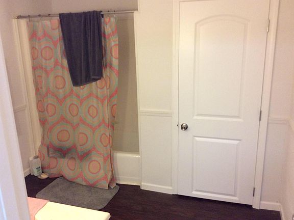 5th image of 304 S Spruce St