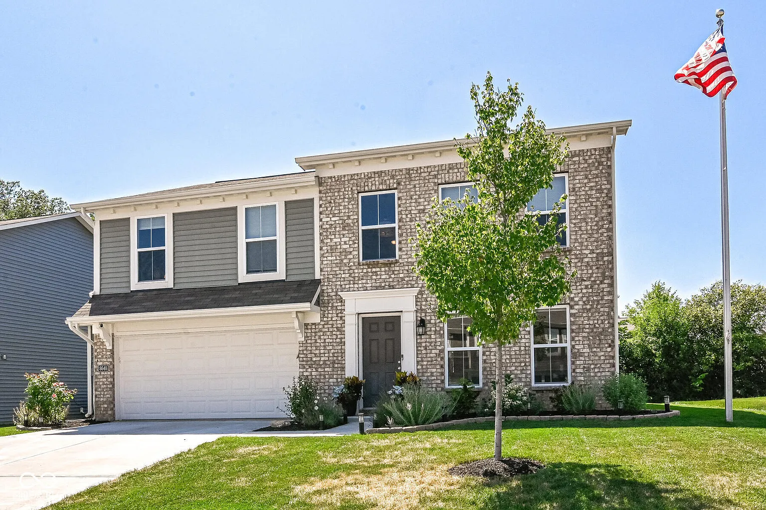 8648 Fawn Way photo 1