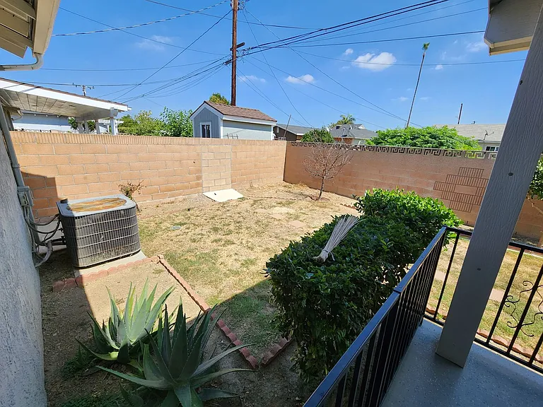 14020 Faust Ave — Photo 24