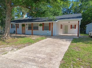 437 Woody Cir, Ocean Springs, MS 39564