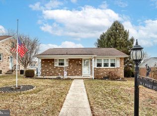 711 E Walnut St, Hanover, PA 17331