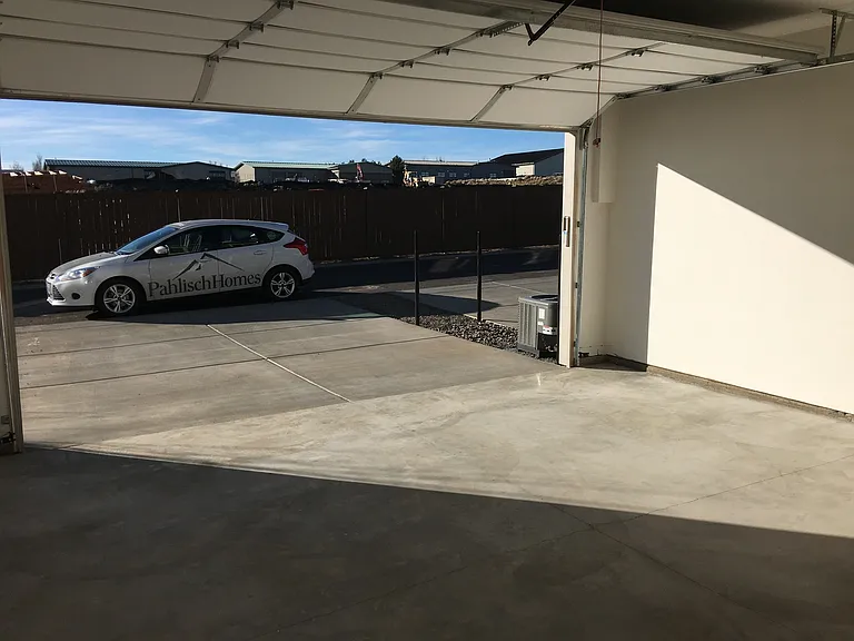 20803 Boulderfield Ave — Photo 17