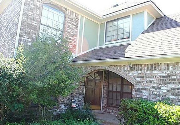 2nd image of 6804 Biltmore Pl