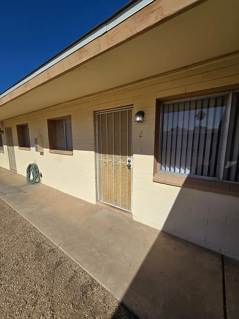 Building Photo - 2019 N 49th St #2