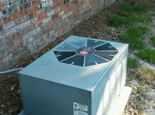 1015 Hatchell Ln, Denham Springs, LA 70726