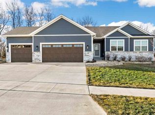 518 Spring Meadow Dr NE, Mount Vernon, IA 52314