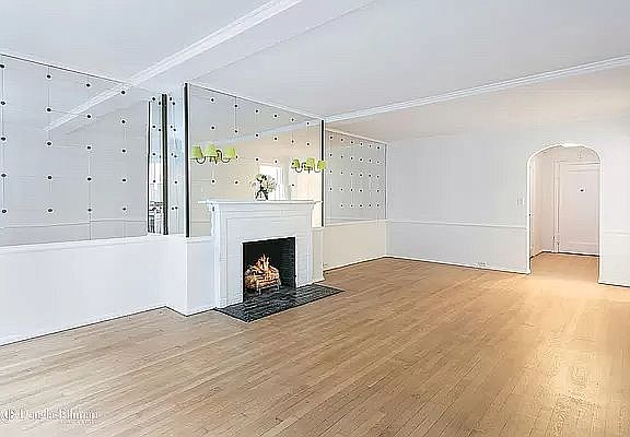 4th image of 59 W 12th St APT 3B