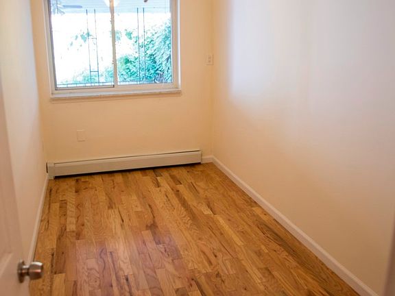 4th image of 48 N Henry Street # Fl 1