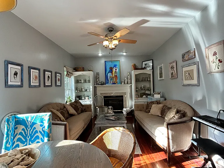 5 Thornhill Dr — Photo 8