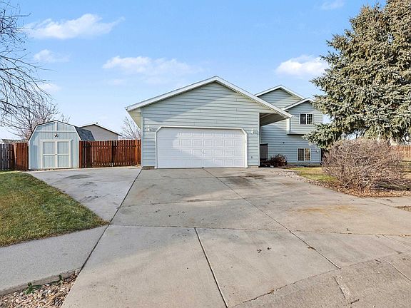 2nd image of 2143 Old Farm Ct