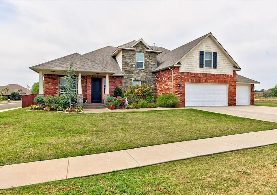 1st image of 1110 Siena Springs Dr