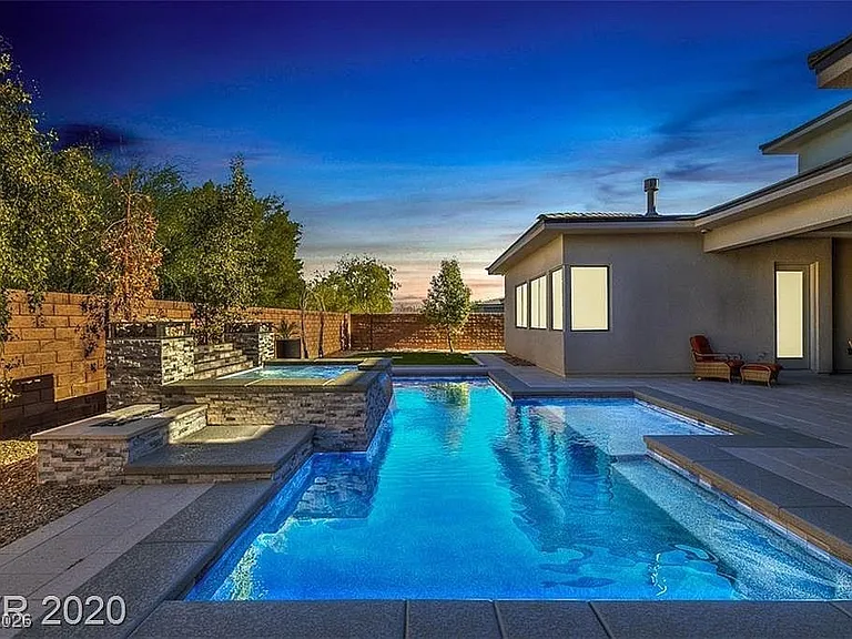 54 Coralwood Dr — Photo 33