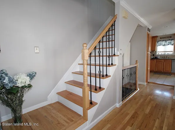 449 Pompey Avenue image 12 of 28