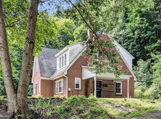384 S Chestnut St, Pillow, PA 17080