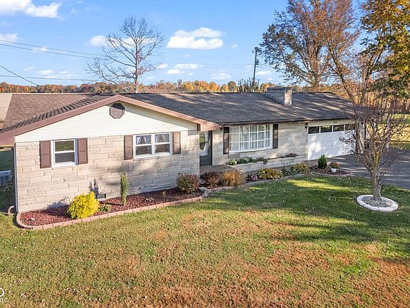 3rd image of 163 N Virginia Ct