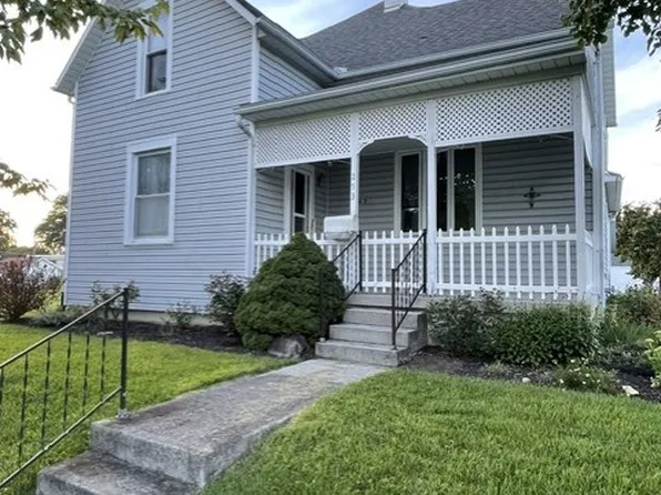 253 E Ward St, Versailles, OH 45380