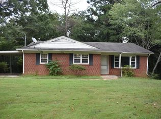 510 Oak Dr, Aberdeen, MS 39730