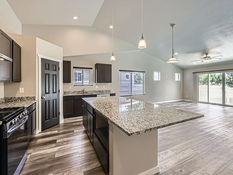 11111 Paradise Ln — Photo 8