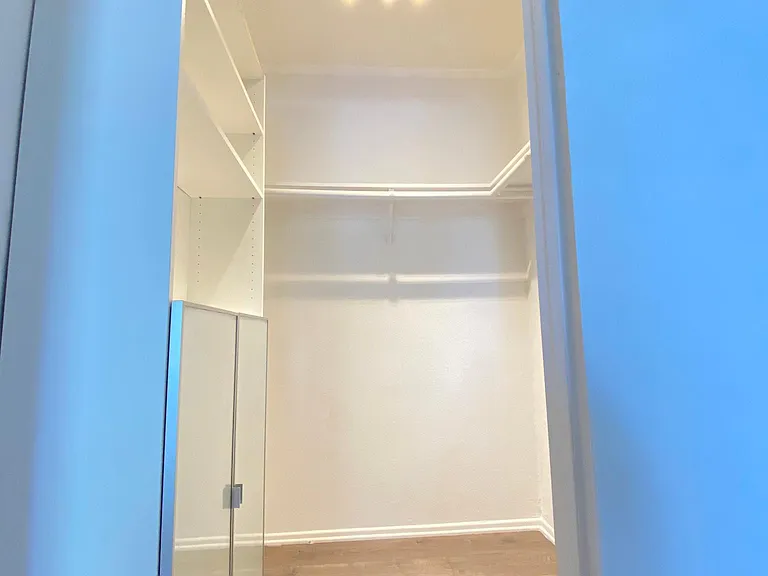 64 N Mar Vista Ave #103 — Photo 11
