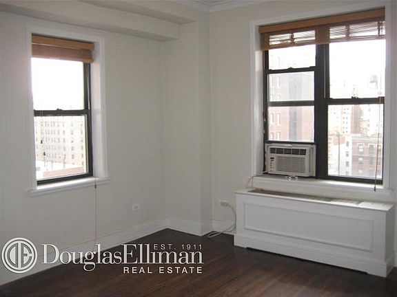 2nd image of 210 W 70th St APT 1404