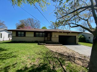 440 S Belcrest Ave, Springfield, MO 65802