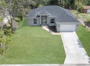 3010 23rd St SW, Lehigh Acres, FL 33976